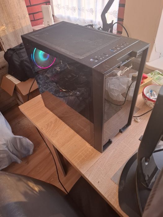 Komputer stacjonarny