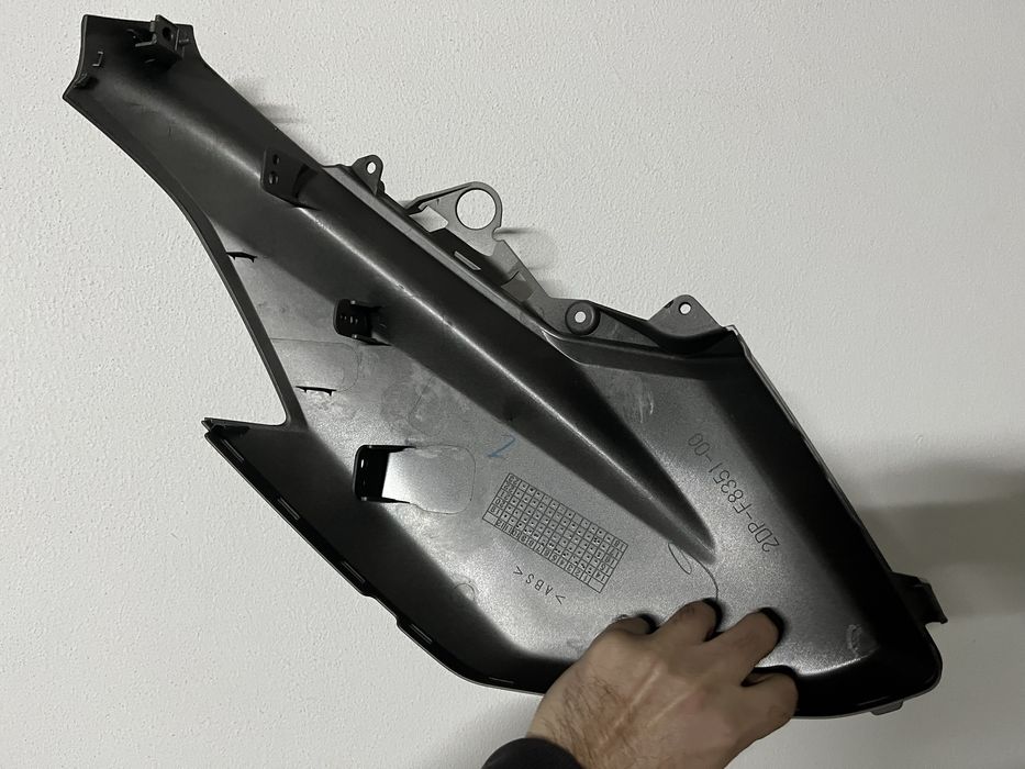 Peças plásticos carenagens Yamaha Nmax