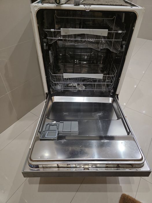 Máquina Loiça AEG  FAVORIT 88010 IM