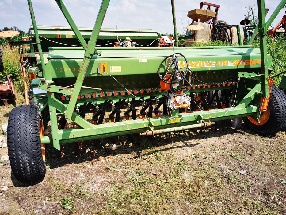 Siewnik Amazone D8 Super 3m talerzowy