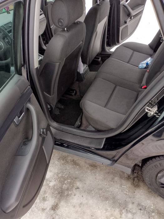 Ауді А 4 в чудовому стані хто купе жаліть не буде