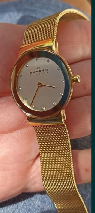 Оригинал Кварцевые  наручные часы женские Skagen  с кристаллами Сваров