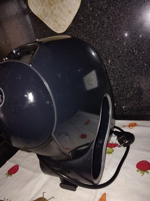 Maquina de café-Dolce Gusto