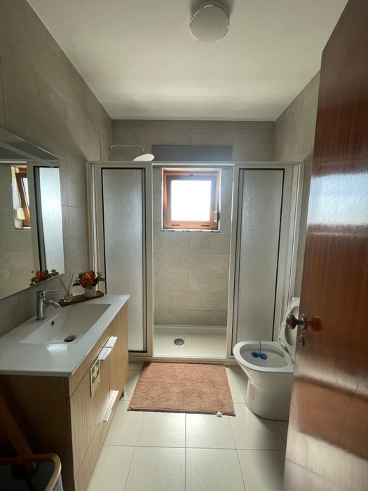 Moradia na Lagoa de Albufeira,Sesimbra .