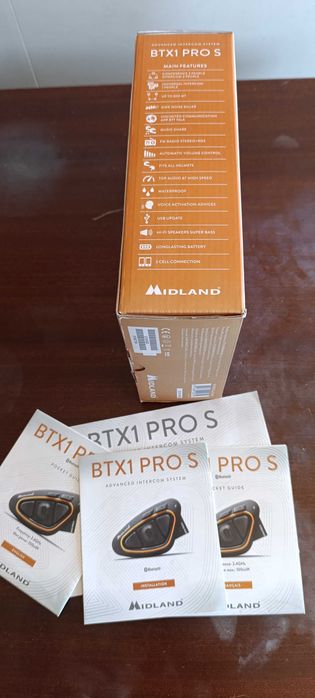 Capacetes HJC IS-MAX II com sistema de comunicação MIDLAND BTX PRO 1 S