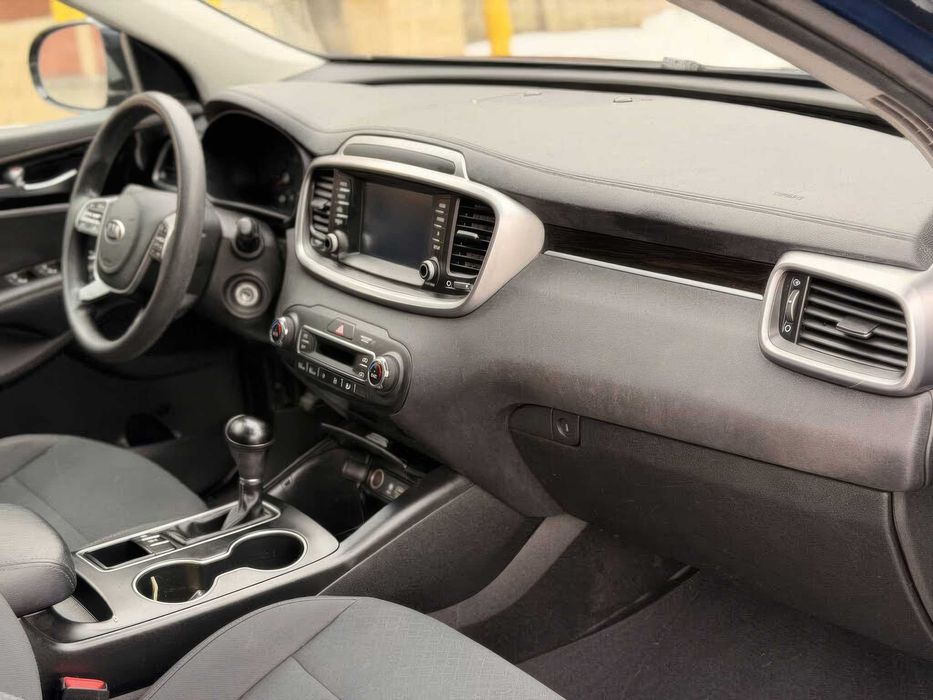 Kia Sorento      2019