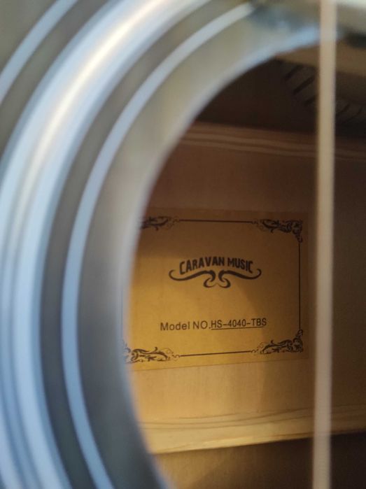 Гітара Caravan Music