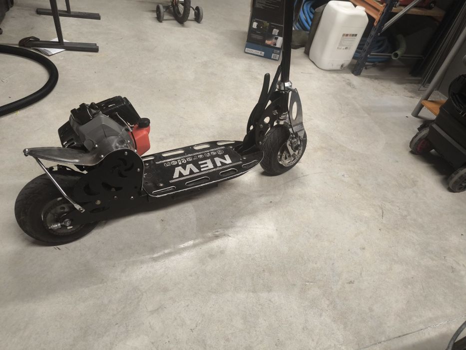 Vendo trotinete a gasolina