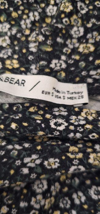 Krótka sukienka  w drobne kwiatki