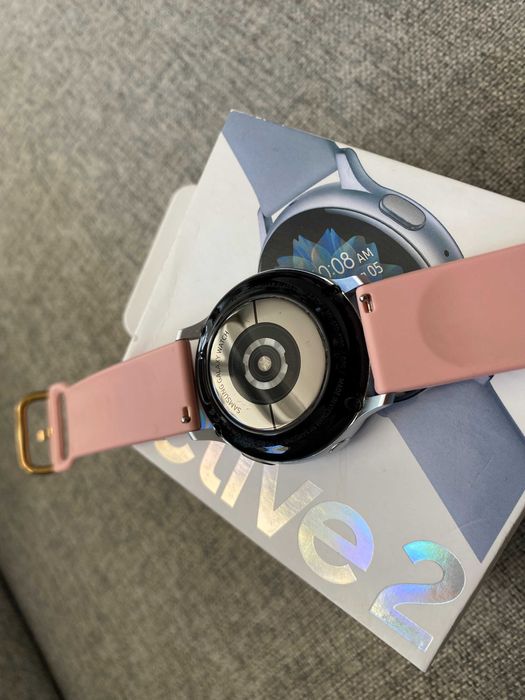 Samsung Galaxy Watch 2 - Stan IDEALNY! + ładowarka + paski GRATIS