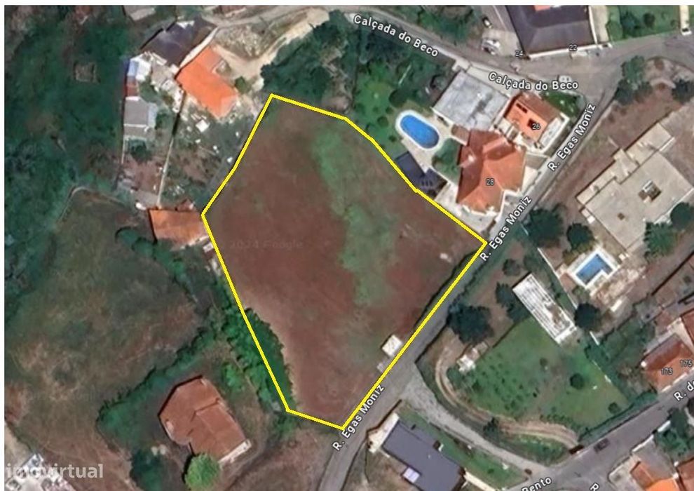 Oferta da Escritura e Registo - Terreno em Lordelo