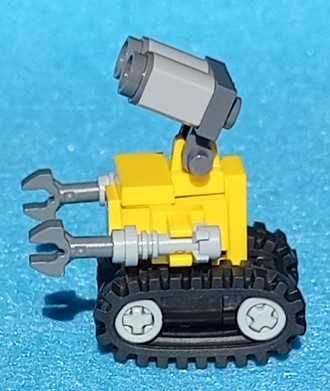 WALL-E  (Disney)
