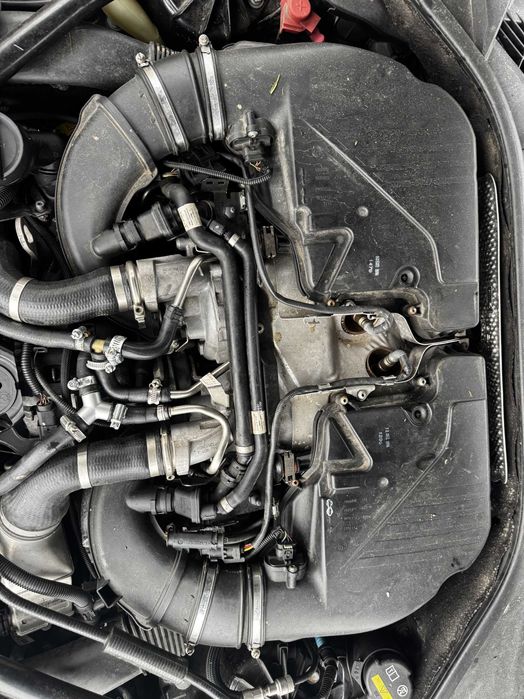 Silnik kompletny 4.4 450 KM BMW 5  F10 F01 F02 N63B44B