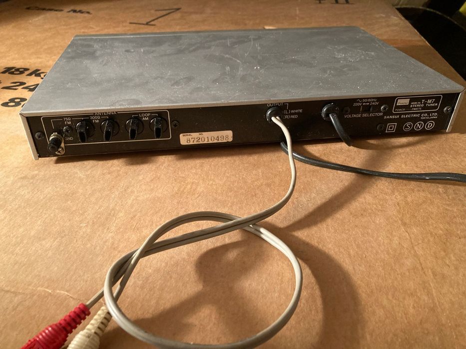 Tuner sansui digital