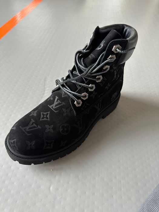 Timberland Luis Viton logo