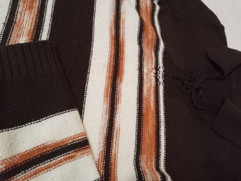 Жіноча шерстяна кофтинка , S