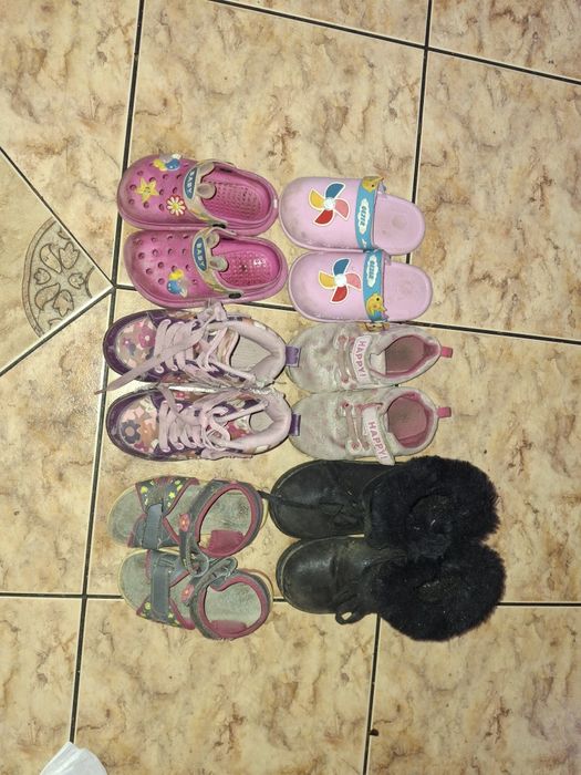 Buty dla dziewczynki