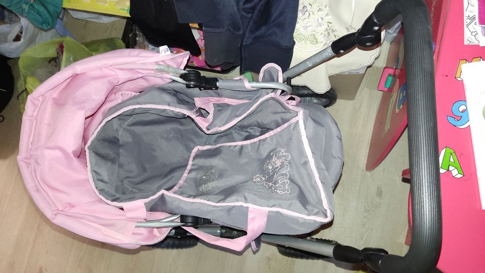 Коляска детская игрушечная