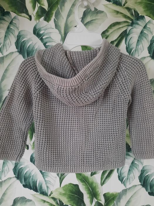 Swetr chłopięcy rozm 104