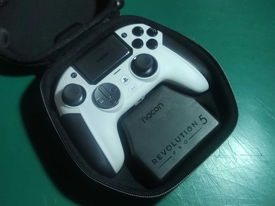 NACON Kontroler Revolution Revolution 5 Pro PS4 PS5 PC bezprzewodowy