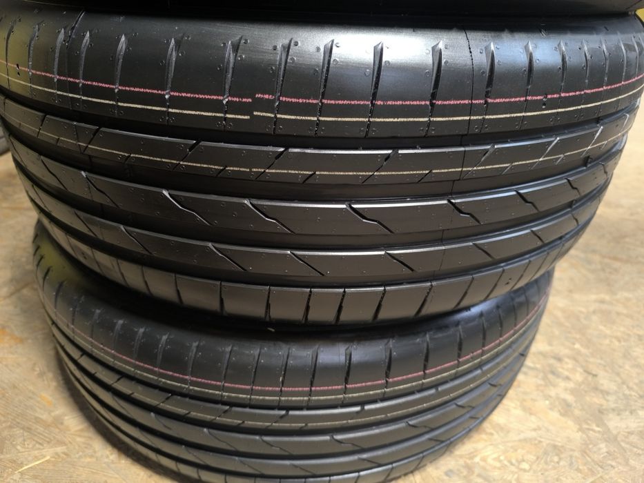 Opony Hankook ventus Evo SUV 235/55/18 komplet nowe