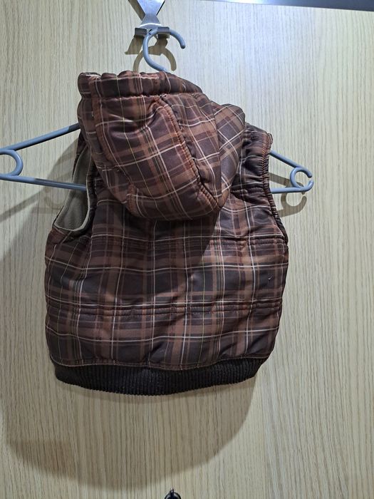 (30) Bezrękawnik chłopięcy r.86 George