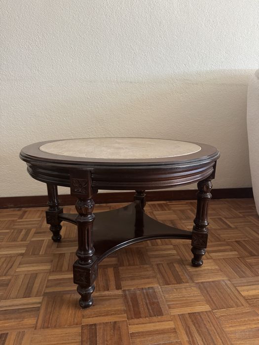 Mesa de centro vintage em madeira maciça e pedra natural