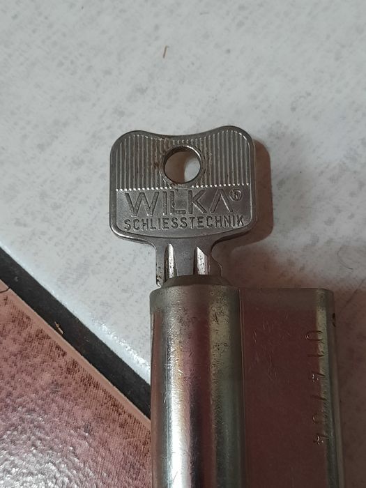 Klamka zamek wkładka