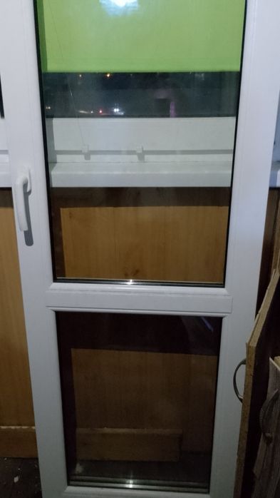 Балконні двері б/у