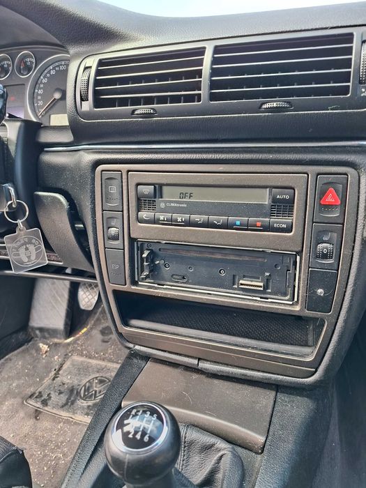 Volkswagen Passat Variant TDI 130 CV