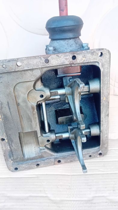 Przystawka, wybierak ,dekiel, skrzynia biegów ,rak,  ciągniczek sam