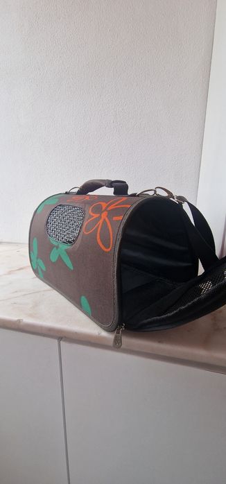 Vendo transportadora para cão de pequeno porte