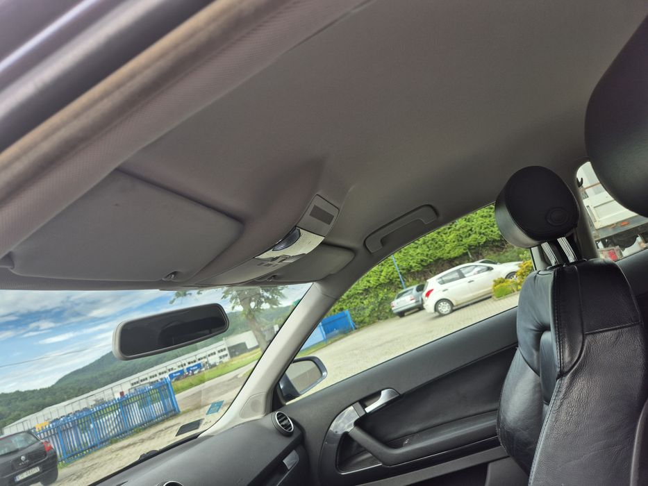 Naprawa podsufitki, regeneracja, zmiana koloru, tapicer samochodowy