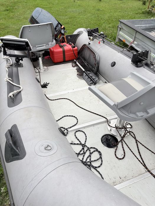 Ponton motorowy zodiac, yamaha 20, przyczepa suski