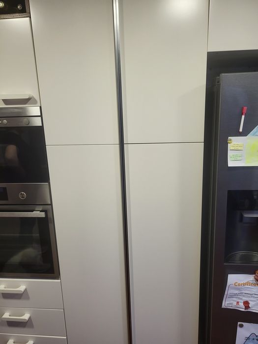 Portas e frentes de gaveta Ikea Veddinge brancas