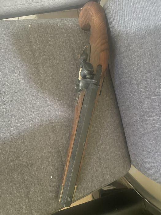 Arma antiga bom estado