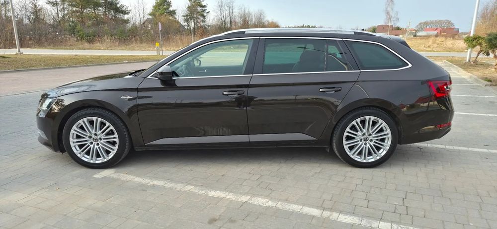 Skoda Superb Skoda Superb III 2,0 TDi 150KM