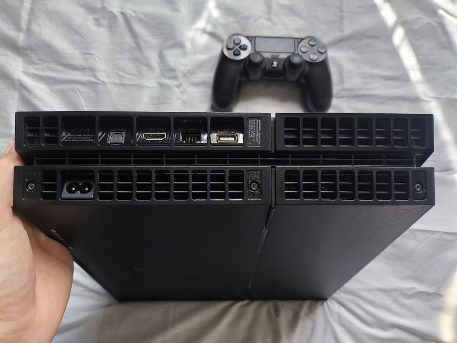 PlayStation 4 "FAT" 1TB