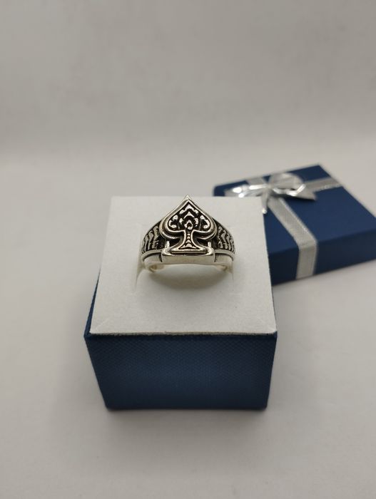 Srebrny sygnet symbol asa pik, próba 925, rozmiar  18