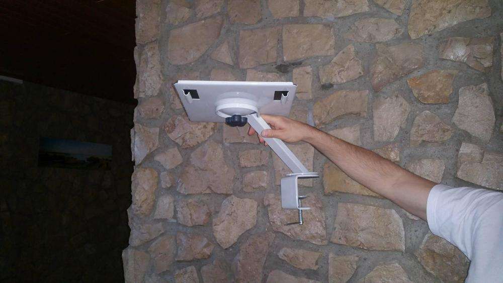 Suportes para televisão/monitor