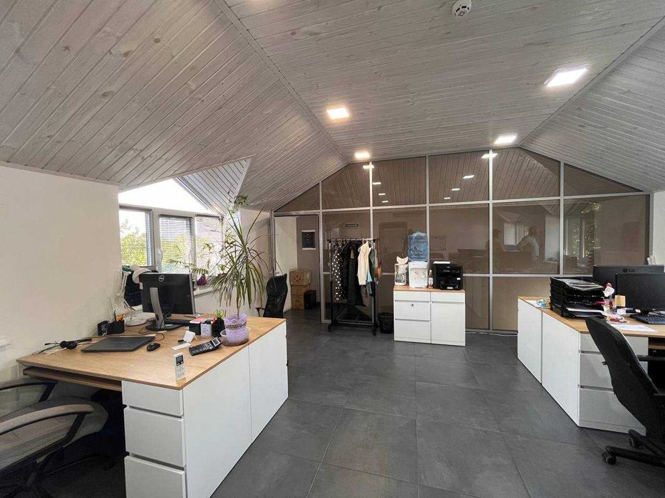 Продаж окремого приміщення в самому Центрі міста вул. Єлицька