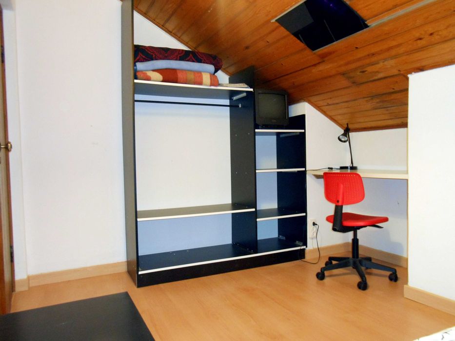 Quarto estudante / trabalhador