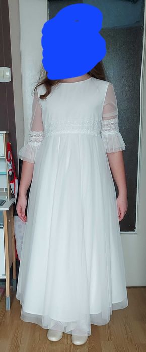 Sprzedam sukienke komunijną. R.152-300zł.do negocjacji.