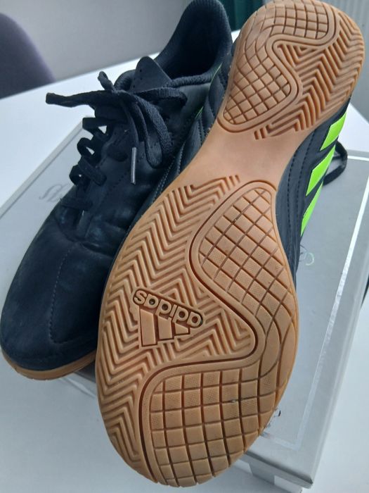 Halówki adidas stan bdb