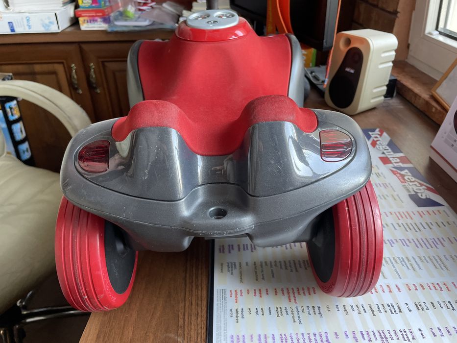 Bobby car next odpychacz samochodzik