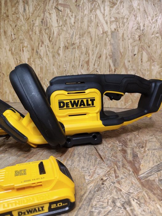 DeWalt nożyce do żywopłotu DCMHT562