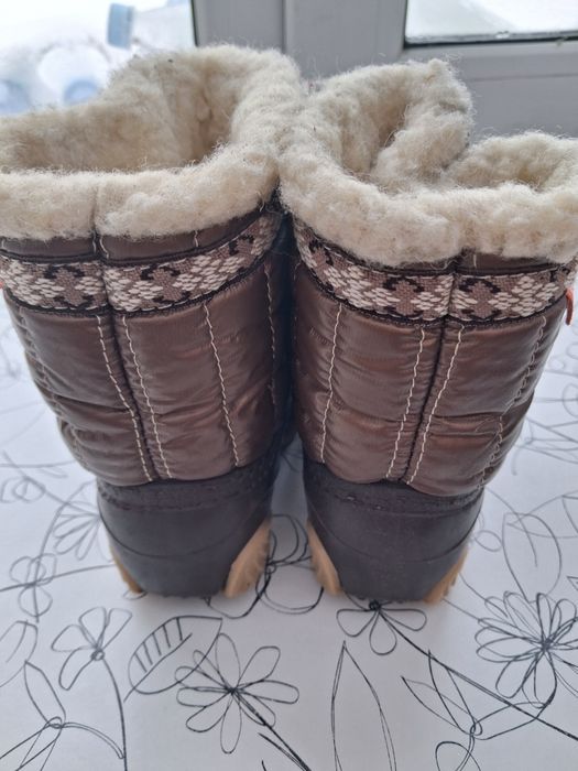 Дитяче зимове взуття , черевики 22/23 Demar