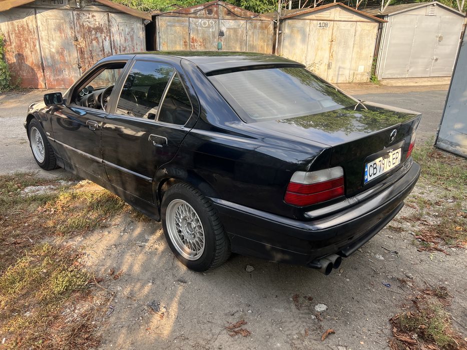 BMW 323i E36 M52B25