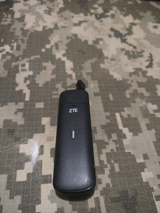 Срочно недорого продам Мобільний модем ZTE MF833U1