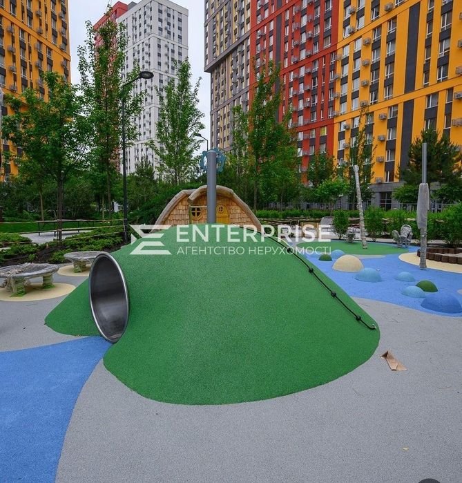 Продаж 2к квартира в ЖК Svitlo Park у Голосіївському районі